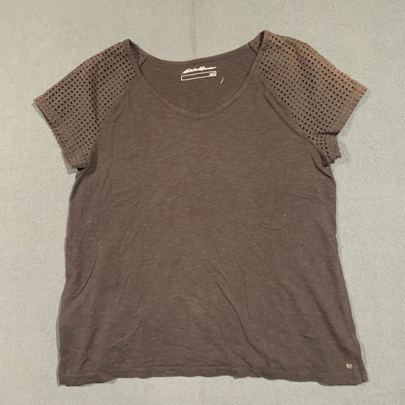 Womens Size L Grunge Black V Neck Short Sleeve Top Laser Cut Rocker Concert - Picture 1 of 8